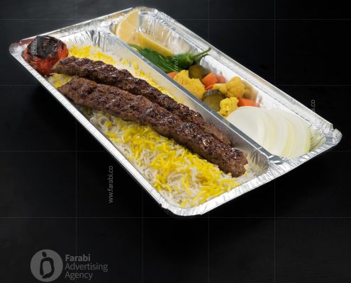 28 چلوکباب کوبیده کترینگ دارچین اهواز